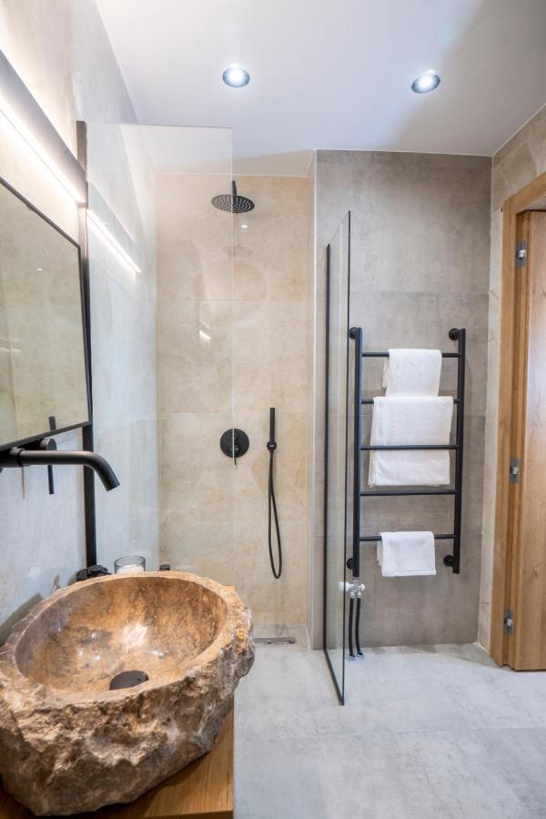 Appartamento Flor28 Stone House Candia Esterno foto