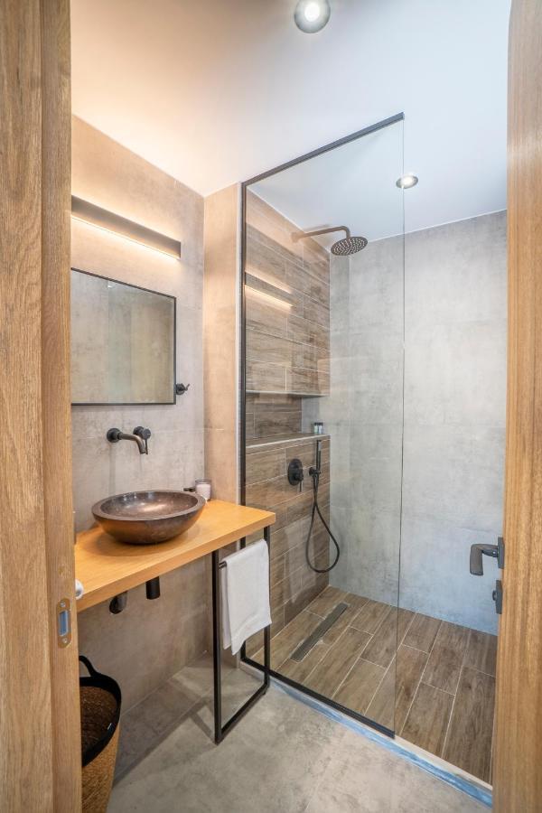 Appartamento Flor28 Stone House Candia Esterno foto